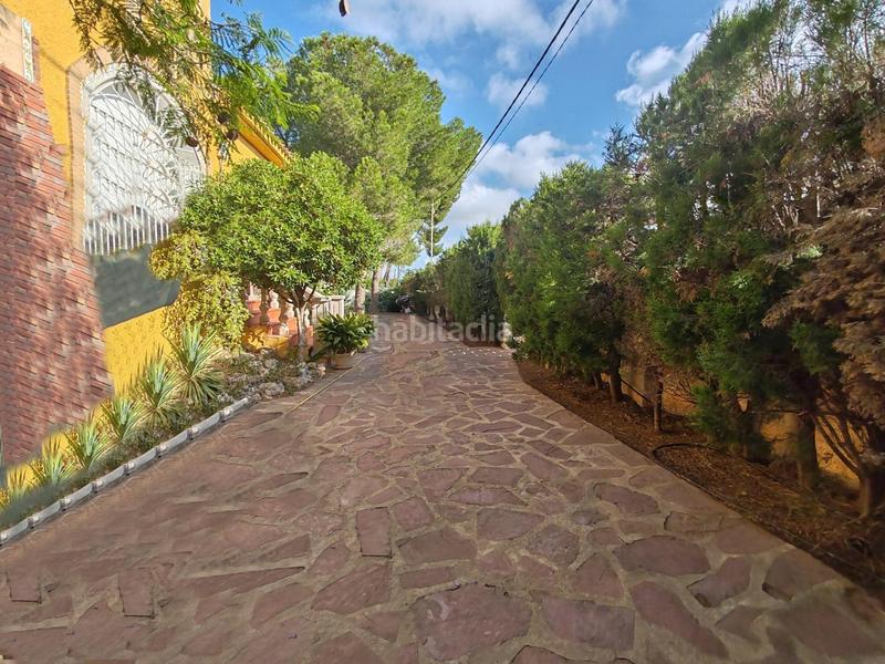 Foto 2b7000bd-a7c3-4346-906d-1e7840bb2111. Chalet mit heizung parking pool in Cumbres de Calicanto Torrent