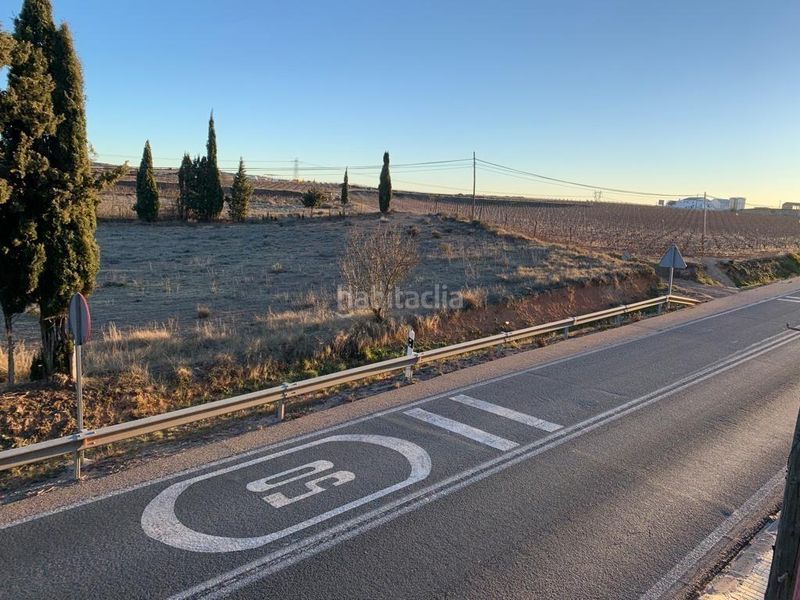 Foto f6a602c6-312e-430f-b855-e7f28154e1d6. Casa amb calefacció aparcament a Requena