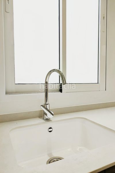Foto dba90060-0cd5-4932-9cc2-62ecdbae1c90. Alquiler piso alquiler piso reformado junto a la estación del ave en Valencia