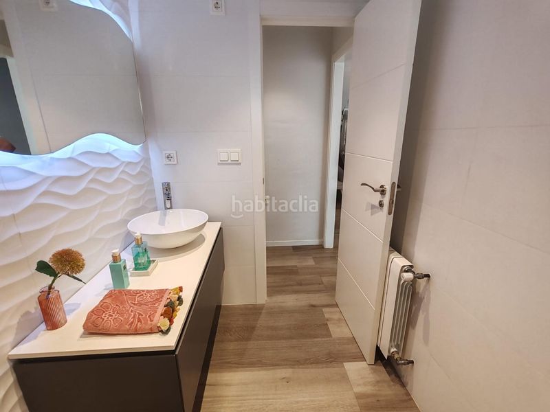 Foto 70f74729-5b33-4b5d-ab47-58a12a443d06. Casa adossada amb calefacció aparcament a Avenida de Abril-9 de Octubre Sagunt