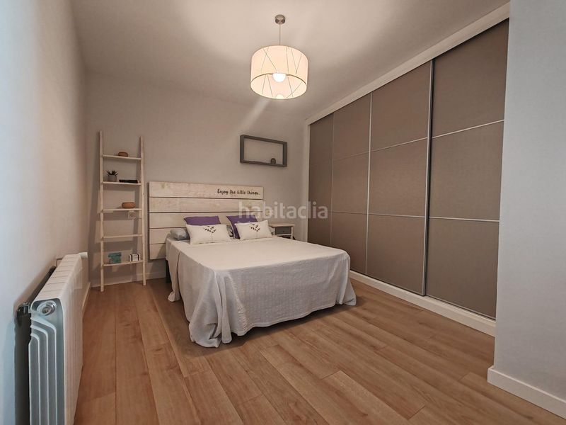 Foto d66ca99e-70b8-4859-a16e-e5757a34f310. Casa adossada amb calefacció aparcament a Avenida de Abril-9 de Octubre Sagunt