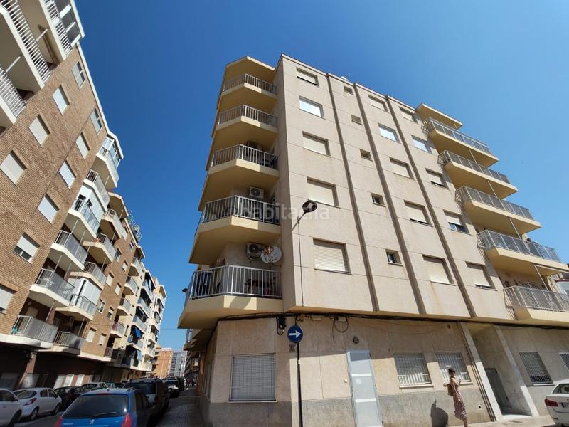 Foto d40966b8-8a4d-49b1-9e95-87477d348653. Etagenwohnung in El Perelló Sueca