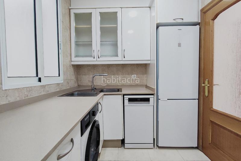Foto 2d97f3a1-1c31-4376-beec-40d0156f9172. Alquiler piso vivienda en alquiler en gran vía en Valencia