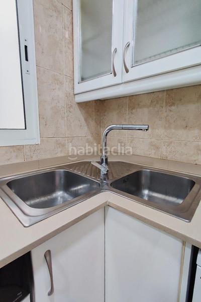 Foto 3893d10a-9d85-4b50-9cc7-72ed682f608c. Alquiler piso vivienda en alquiler en gran vía en Valencia
