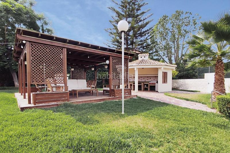 Foto e31fa893-bd45-42ac-ac17-f8aeca32a2dc. Chalet  lujo en Montealegre, leliana exclusividad, amplitud y calidad de vida en Eliana (l´)