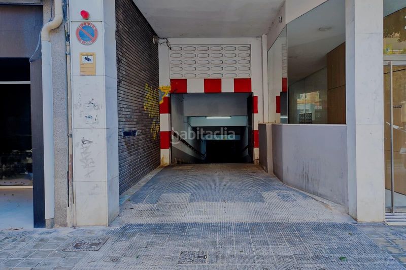 Foto 2c87c5ba-d70a-4bb0-8003-8759a5b92099. Aparcament cotxe a Mestalla Valencia