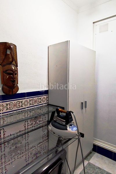 Foto 5f0a5d06-d71a-4f2c-8b1c-b8a500d0e4d0. Planta baixa amb calefacció a El Cabanyal-El Canyamelar Valencia