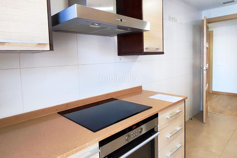 Piso vivienda en novena planta con vistas al mar y garaje en ciutat de les arts i les ciències en Valencia - Imagen 14