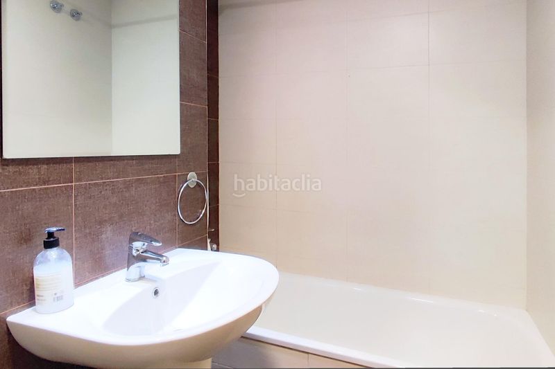 Piso vivienda en novena planta con vistas al mar y garaje en ciutat de les arts i les ciències en Valencia - Imagen 23