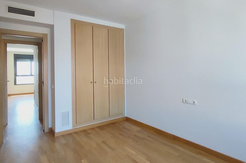 Piso vivienda en novena planta con vistas al mar y garaje en ciutat de les arts i les ciències en Valencia - Imagen 31