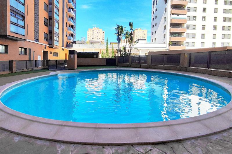 Piso vivienda en novena planta con vistas al mar y garaje en ciutat de les arts i les ciències en Valencia - Imagen 37