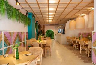 Miete Geschäftsraum in El Carme. Traspaso de restaurante en el carmen junto a torres de quart