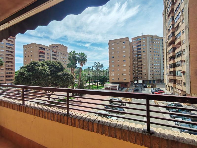 Foto af9a2f9c-d3c4-4477-b18c-2b594c1cce50. Pis a Barrio de la Luz Xirivella