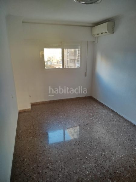 Foto cc52261e-9a0f-4acf-a3d2-26ffb5945213. Pis a Barrio de la Luz Xirivella