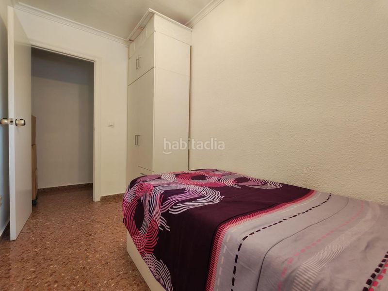 Foto f15d9e54-3071-4907-8457-b27369b405d3. Pis a Barrio de la Luz Xirivella
