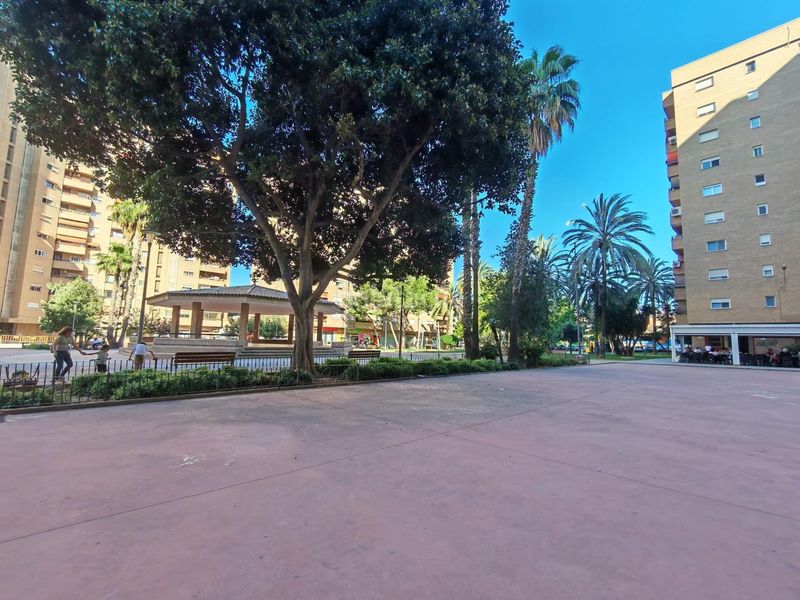 Foto b1c12ed5-3ab8-4992-885a-cf870391b9f3. Pis a Barrio de la Luz Xirivella
