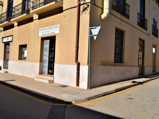 Local commercial  N/a. Local comercial en calle mayor de portmán  280 metros