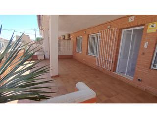 Xalet  N/a. Chalet  los nietos 190m con porche y patio muy amplios, 4 dorm.