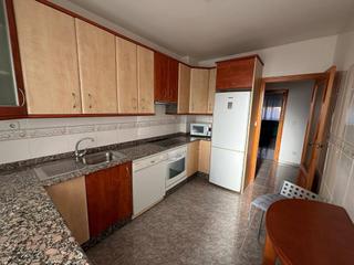 Piso  N/a. 2 piso en la unión, 4 dorm. 2 baños, ascensor plz. garaje y tras