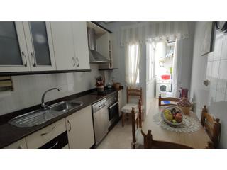 Pis  N/a. 1 piso  la unión centroc clavel  3 dorm. 90m 73.000