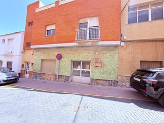 Business premise  Calle jose carrillo. Bajo comercial 70 m la unión centro  incentivos de cambio de uso