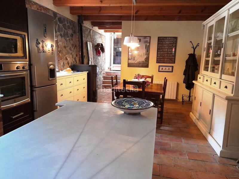 Foto ddcee6fc-4067-48f1-a3c5-b666c7d732b0. Bauernhof in vial camino 1 in Riudecols