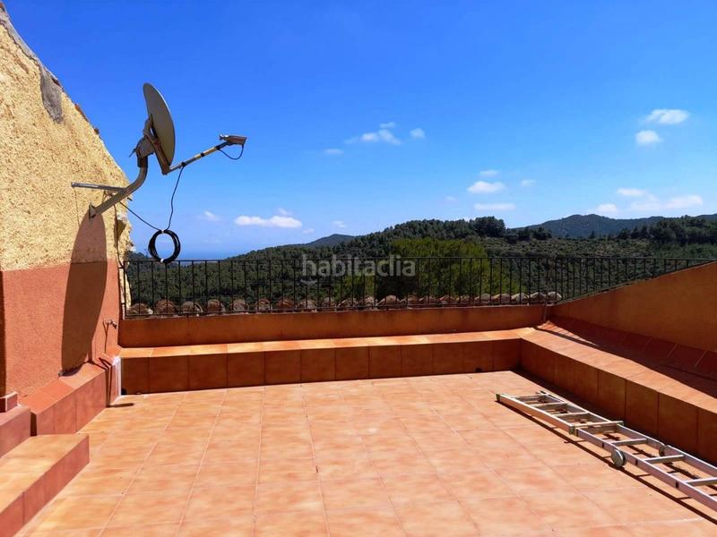 Foto ec483e9a-d2b5-4abb-a56b-22cf1a7b798b. Bauernhof in vial camino 1 in Riudecols