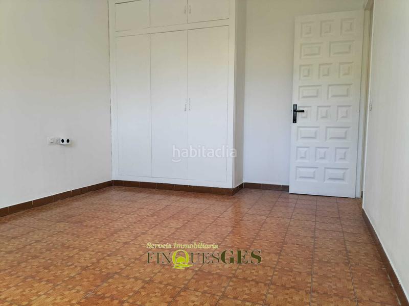 Foto 4c645939-8594-4465-9a80-cb0893d71853. Chalet con parcheggio in La Mora Tarragona