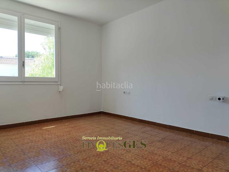 Foto d7b0b23f-103f-4338-8b56-3b5a1c7a7ba0. Chalet con parcheggio in La Mora Tarragona