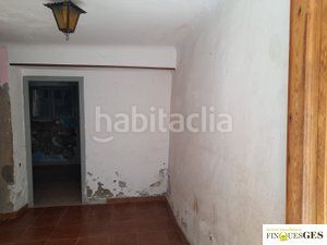 Foto 5d629ba4-0d6b-4e96-8cb8-a9200e5bb70d. Casa a Montblanc