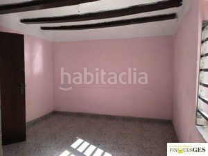 Foto 88b1e8b8-117e-4415-b46c-c77df4ad1c97. Casa a Montblanc