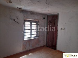 Foto b2a5236d-936b-48d3-a50d-9025f0dc76e9. Casa a Montblanc