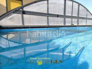 Foto a858ea02-4aaf-4f2c-b202-d87c5434dfbb. Masia amb xemeneia piscina a Milà (El)
