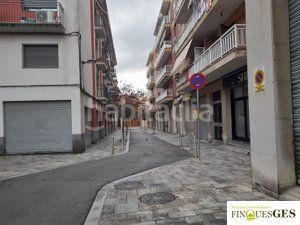 Foto a2d4a878-2ac9-4e98-b006-54b52eb2aacf. Local comercial a Valls