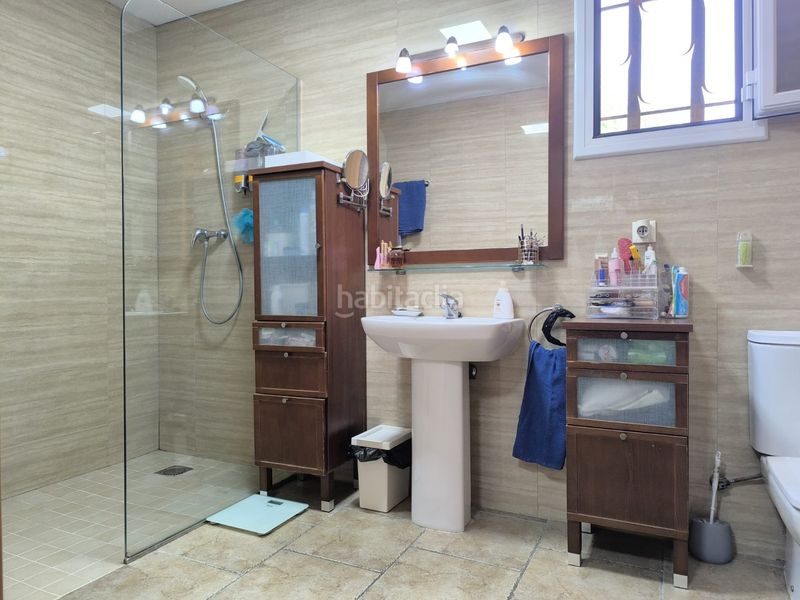 Foto e8a75a75-178f-4761-bb92-03dc7995aa75. Country house in carrer tarragona 6 in Valls