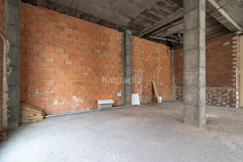 Foto 7ba1d11e-09d6-44f3-a78c-3f78b7e9c511. Lloguer local comercial a poeta julian andugar a Santomera