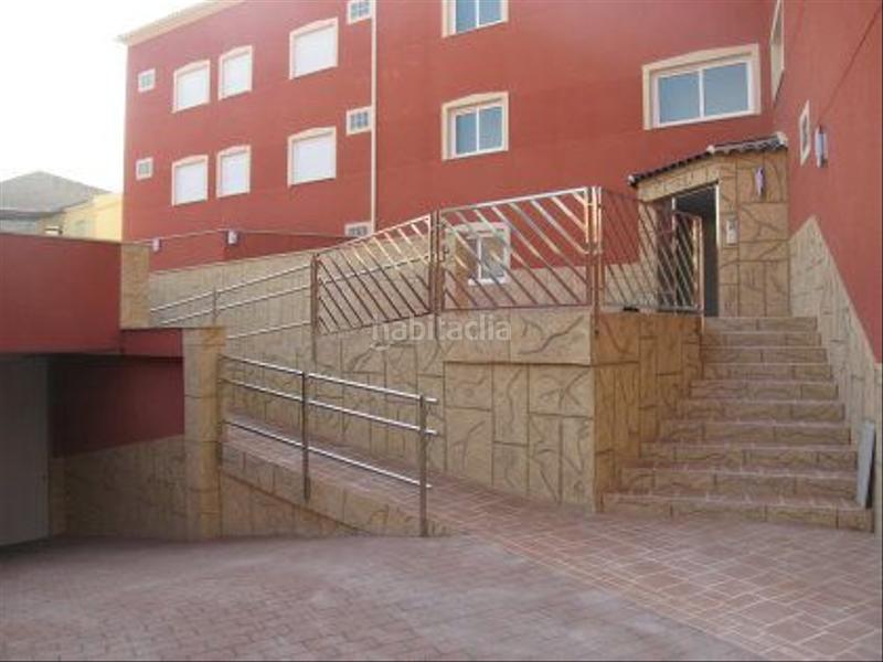 Foto 14d5b3af-e339-42a5-8e80-8d248d2b654a. Affitto posto auto in don quijote 7 in Santo Angel Murcia