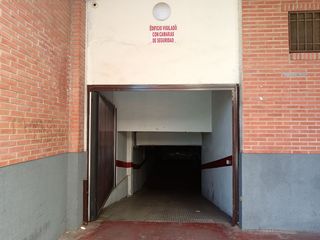 Aparcament cotxe a El Palmar