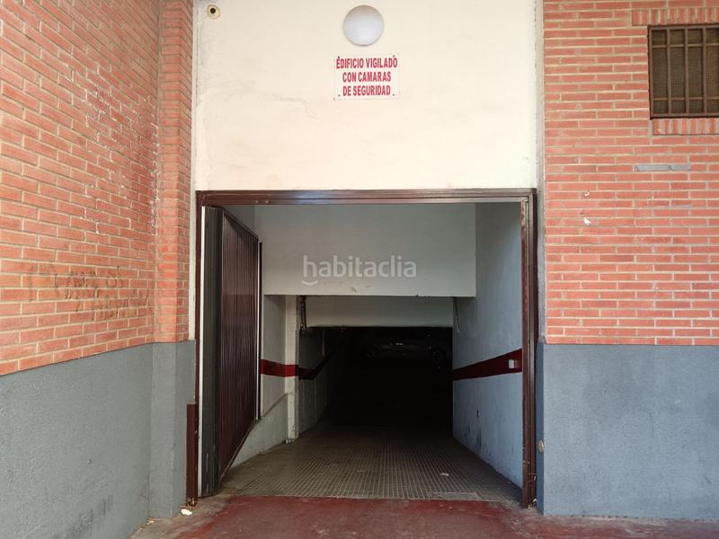 Foto 90de391f-ee1a-433c-85e3-f16b2c173ed5. Parking voiture dans El Palmar Murcia