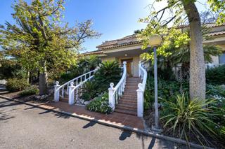 Xalet a Los Dolores. Chalet en venta en los dolores, 6 dormitorios.