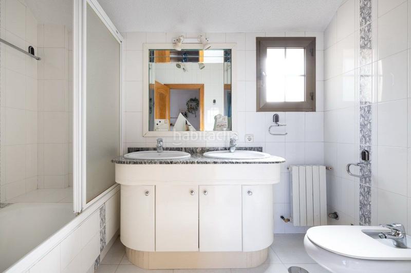 Foto b1edee42-3bc0-49ed-92c6-0b67c75ebac2. Chalet con riscaldamento parcheggio piscina in Los Dolores Murcia