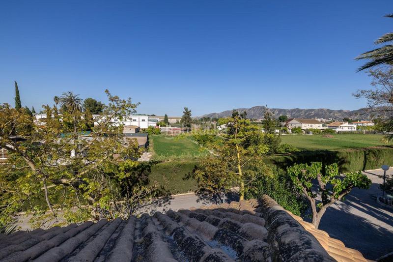 Foto da92adbf-7449-4303-af0b-6853a56ac775. Chalet con riscaldamento parcheggio piscina in Los Dolores Murcia