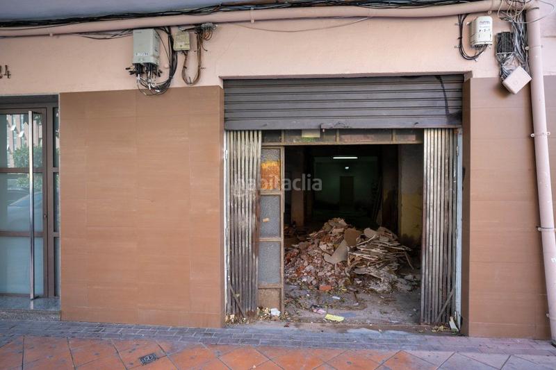 Foto a037e28c-41dc-4151-b29d-31d7a3d8e62a. Alquiler local comercial  a la calle en alquiler en centro, 3 despachos. en Murcia
