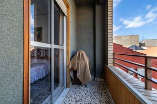 Pis a Angel romero elorriaga 6. Piso en venta en centro, 3 dormitorios.