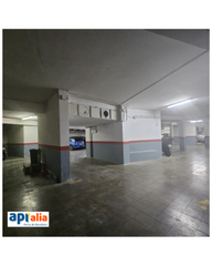 Car parking  General manso. Venta amplia plaza de parking en el barrio rosascastellbell