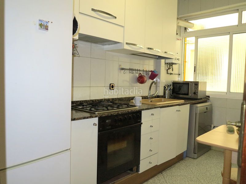Foto 763f7c95-f0ad-4ec4-ba16-7c2c9c6e51dd. Apartamento piso en venta en ave. cornellá espacio y comodidad a tu alcance en Esplugues de Llobregat
