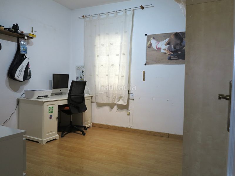 Foto d2f81a8e-371b-4ce4-b349-bd03bf156e2b. Apartamento piso en venta en ave. cornellá espacio y comodidad a tu alcance en Esplugues de Llobregat