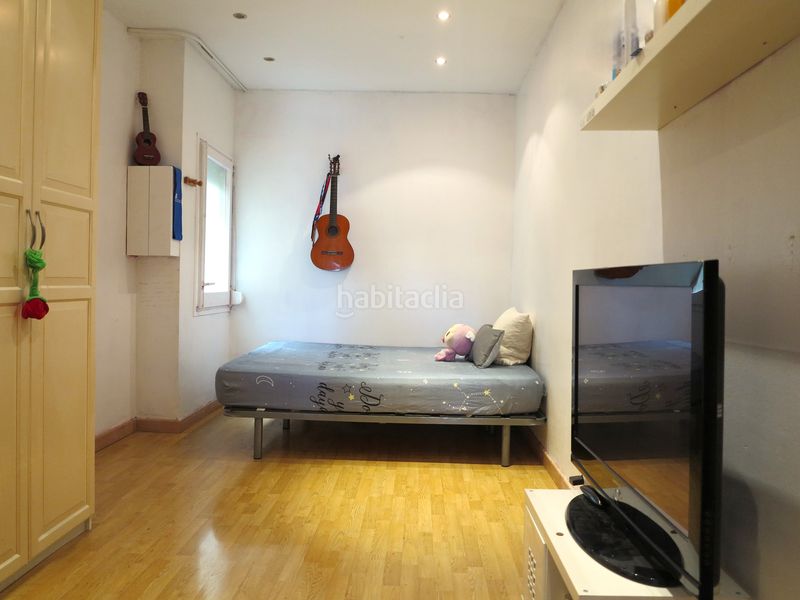 Foto eed744dd-346b-43cc-884a-1f0c06079ac3. Apartamento piso en venta en ave. cornellá espacio y comodidad a tu alcance en Esplugues de Llobregat