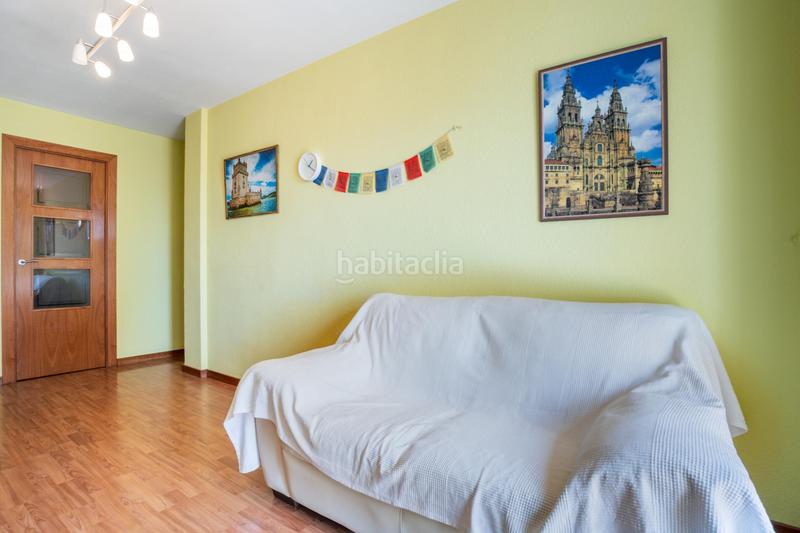 Foto 41dcebe3-19e3-4303-a82e-d081ba1dee1d. Pis a Can Serra Hospitalet de Llobregat (L´)