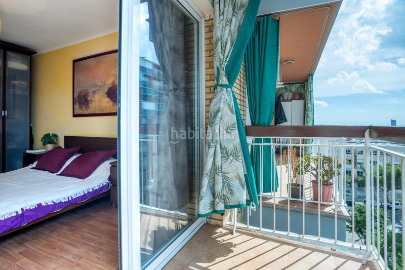 Foto e8a1cef2-7819-4070-a45c-1f00f10a1f0e. Pis a Can Serra Hospitalet de Llobregat (L´)